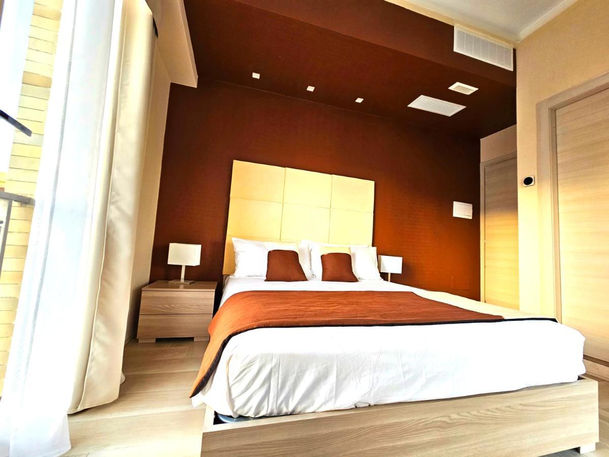Trilogy Prestige - Central Premium Suites Lecce Zewnętrze zdjęcie