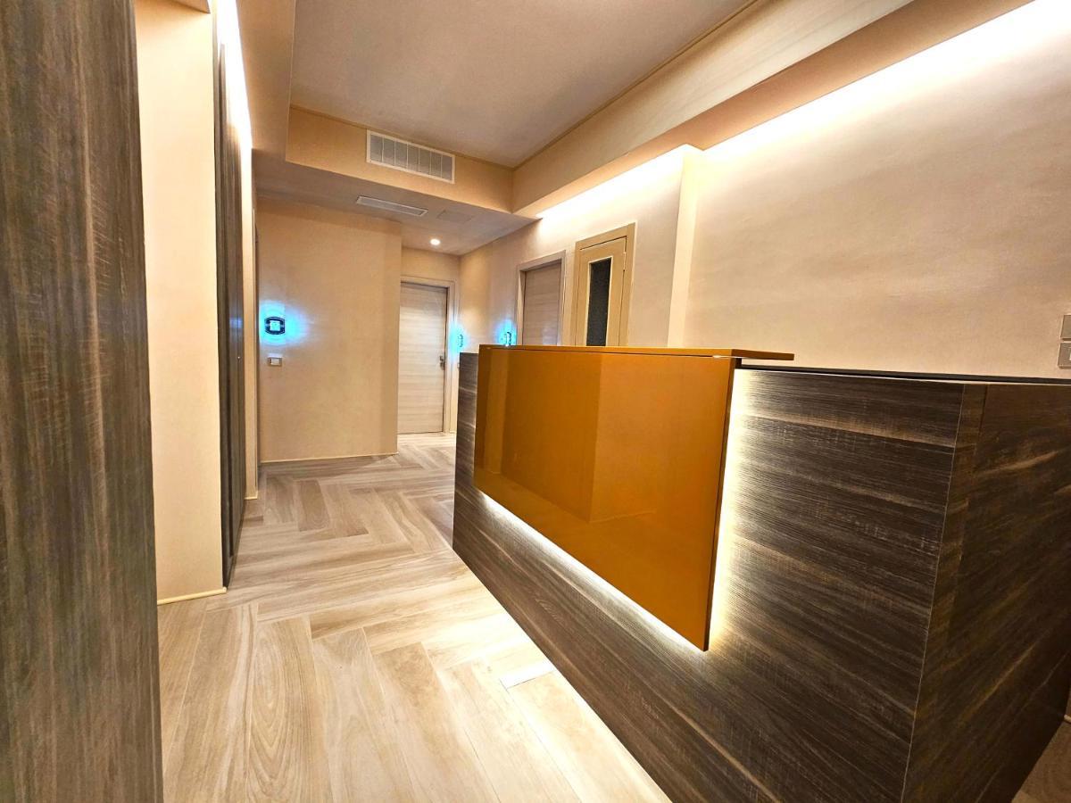 Trilogy Prestige - Central Premium Suites Lecce Zewnętrze zdjęcie